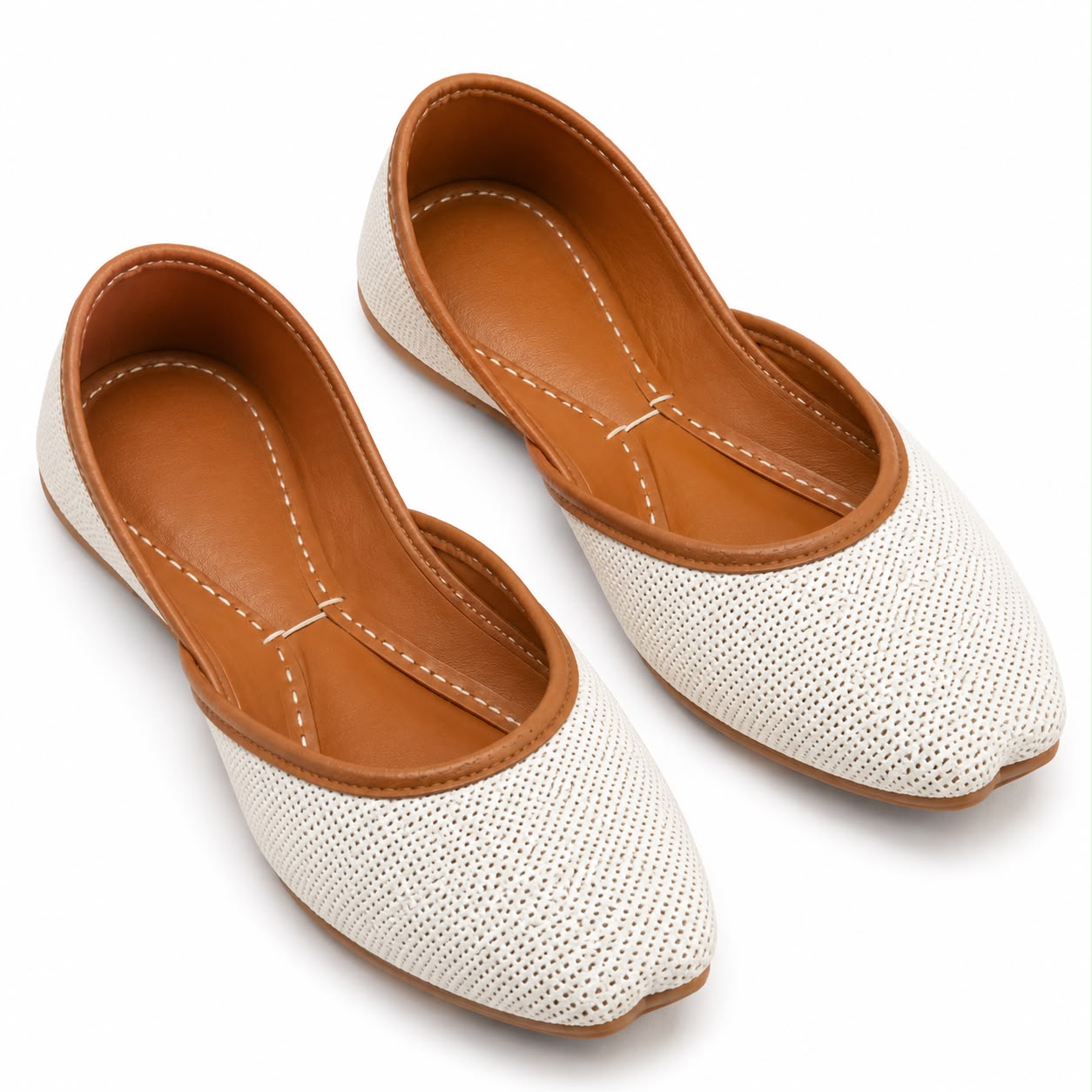 Ivory Breeze Textured Khussa