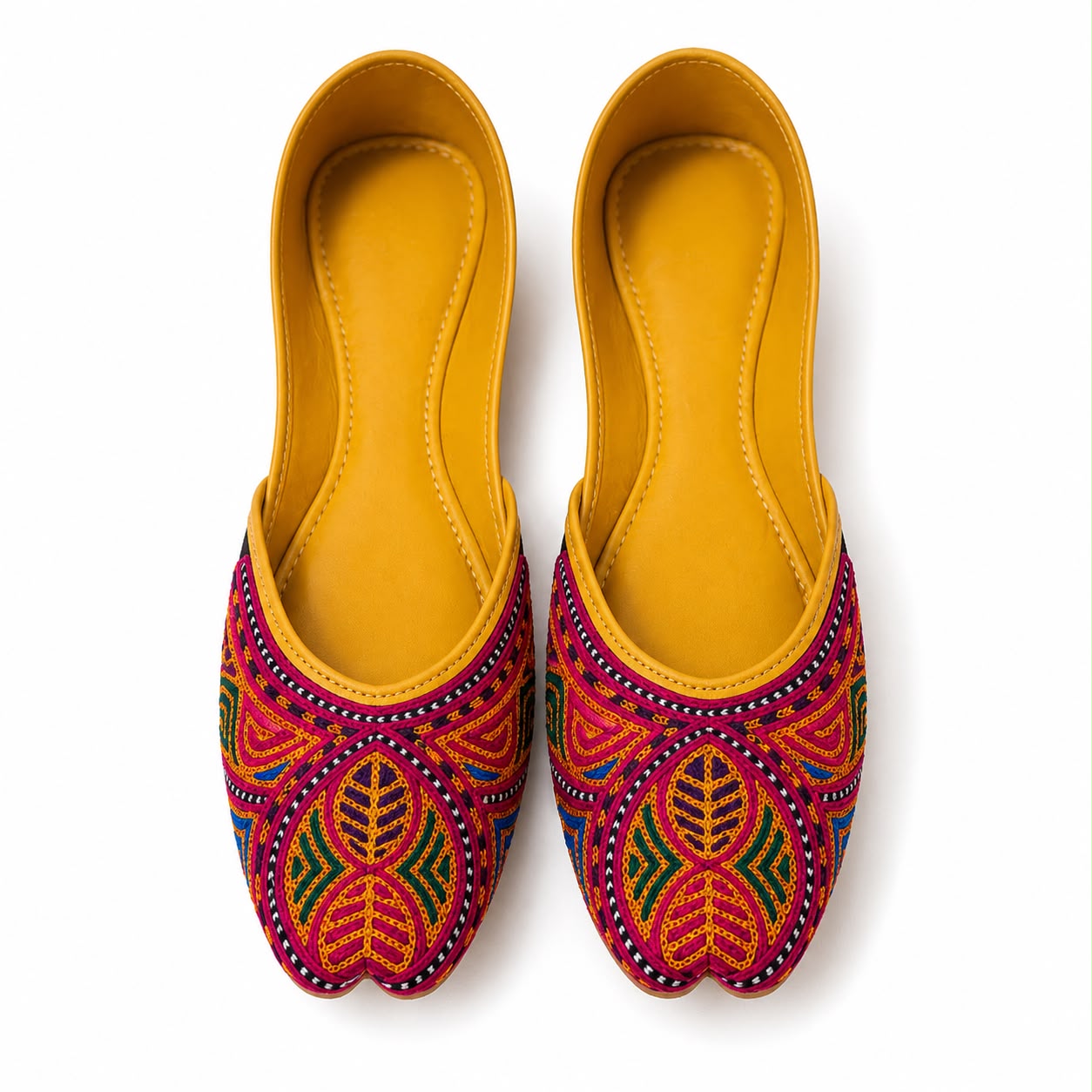 RangMahal Handcrafted Khussa