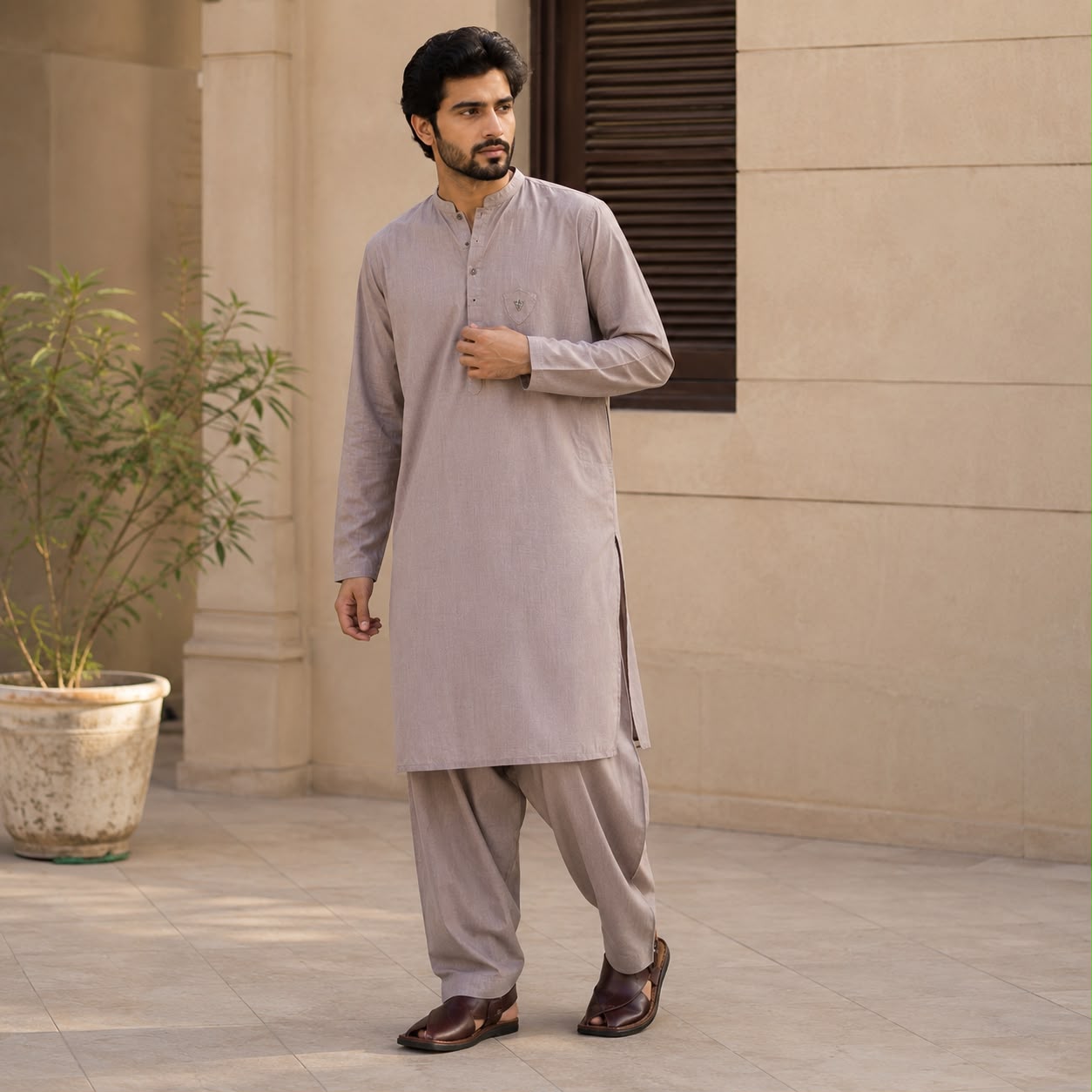 Classic 2-piece men’s shalwar kameez