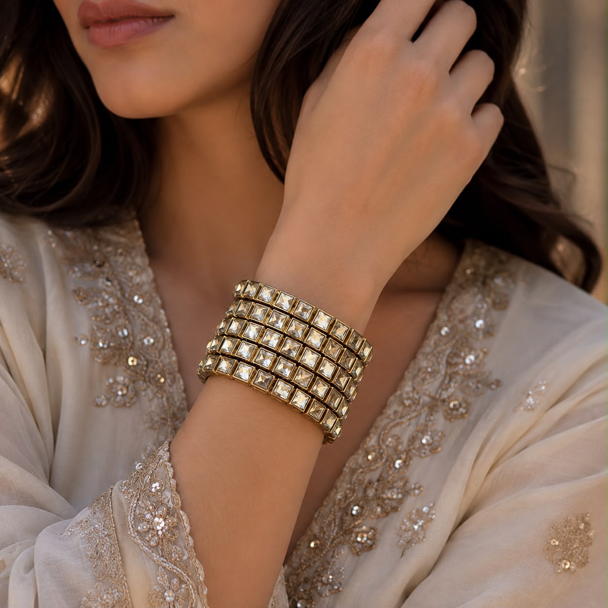 Aaina Kundan Bangle Set